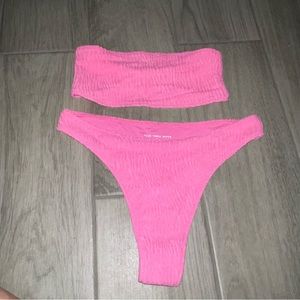 437 x That’s So Sabotage | NWOT! Pink Textured Two Piece Swim Suit Size: M/L